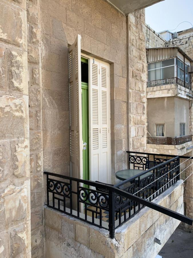 Guesthouse Comfy - Separate Rooms In The Apartment For A Relaxing Holiday Haifa Exterior photo